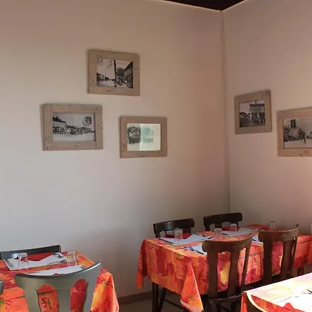 L Etoile D'argent Hotel Varangéville